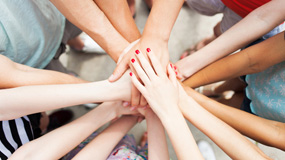 高端賣場支持-伊盾門窗 高端賣場支持-門窗加盟