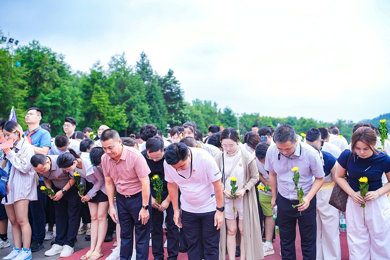 HX_00141-opq3882978697 HX_00141-opq3882978697