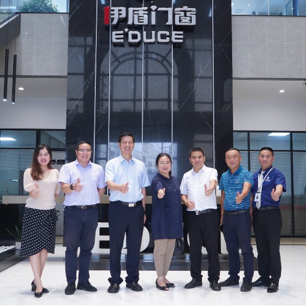 眾科聯走進伊盾門窗，就工業4.0數智化時代共謀發展進行探討交流！