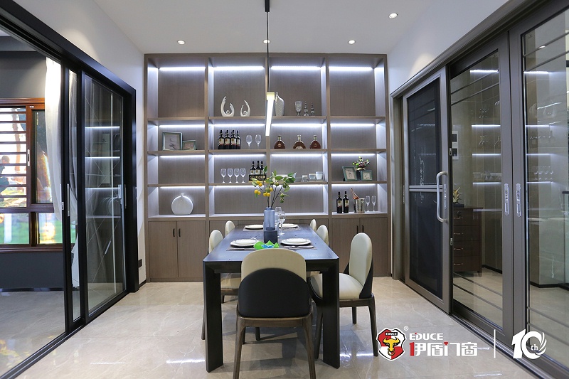 伊盾門窗為什么如春深受別墅業(yè)主青睞？原因在這里！