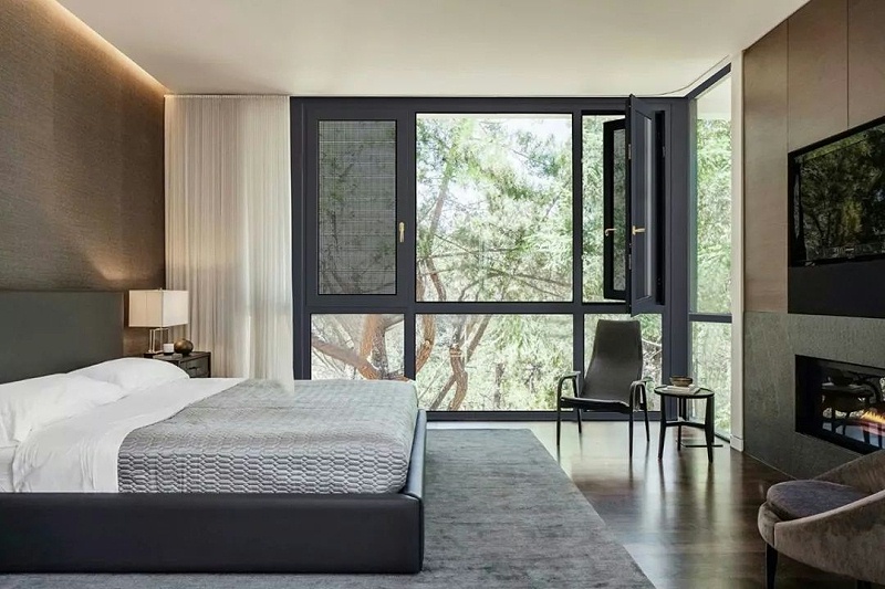 為什么你家里的門窗冬天會(huì)結(jié)露結(jié)霜？真相就在這里！